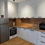 Apartament Dinka Park *